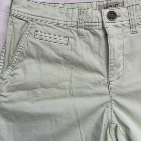 ⭐️SMART Set Shorts⭐️ - Picture 3 of 6